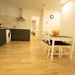 Apartman Consistorio Live