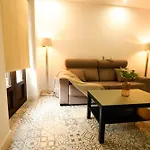 Apartment Consistorio Live *