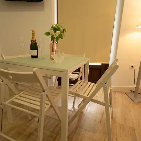 Consistorio Live Appartement *